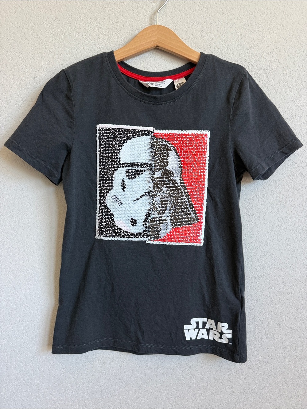 H&M Boys Star Wars Tee - Flip Sequin Stormtrooper | Darth Vader
